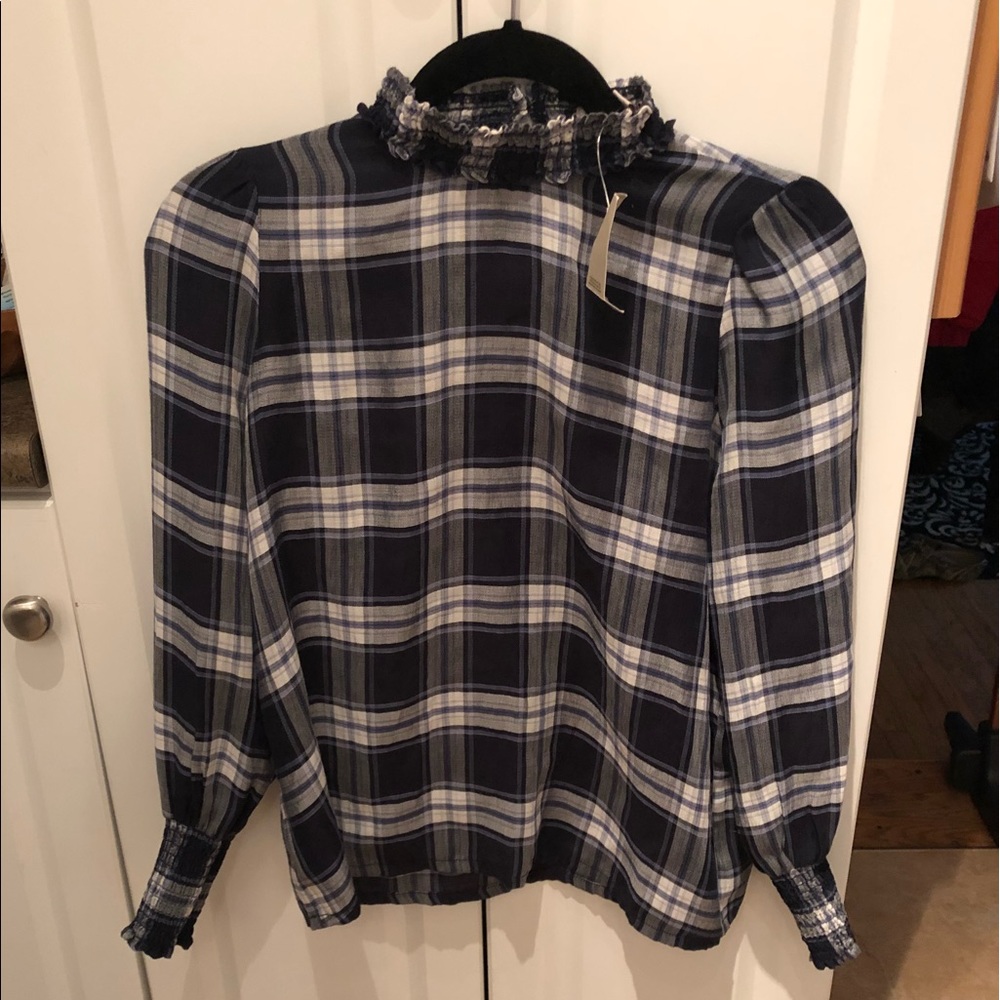 LOFT long sleeve shirt